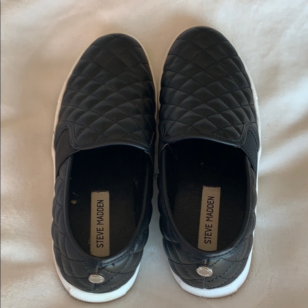 Steve Madden black sneakers Endell